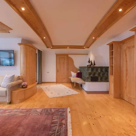 Zum Landarzt * ノイシュティフト・イム・シュトゥーバイタール