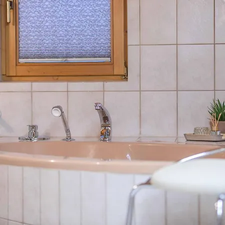 Zum Landarzt Apartament Neustift im Stubaital