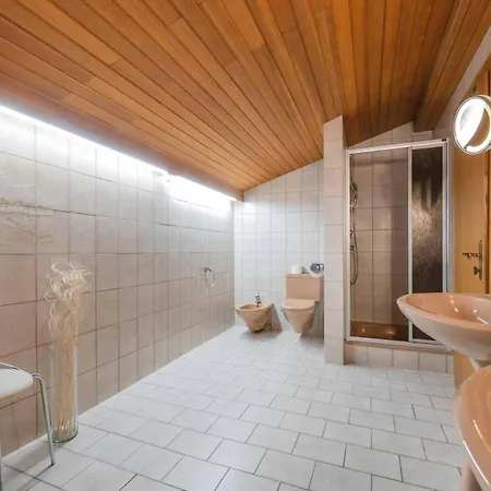 Апартаменты Zum Landarzt Inklusive Sauna